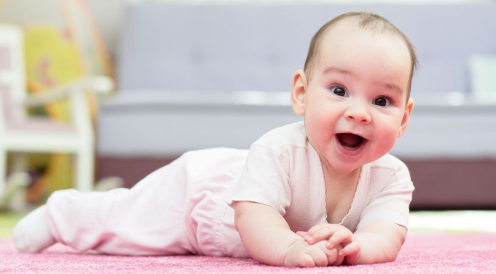 Topp 1000 flicknamn i Sverige Topp 1000 flicknamn i Sverige